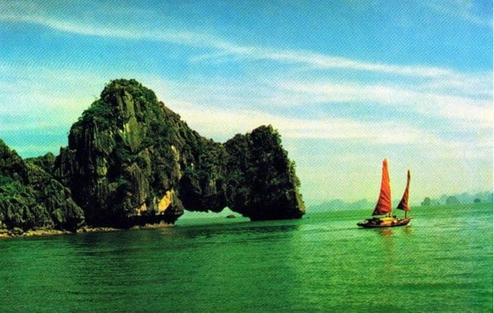 Hòn Yên Ngựa - Kiệt tác của tạo hoá trên Vịnh Hạ Long 7 Hòn Yên Ngựa