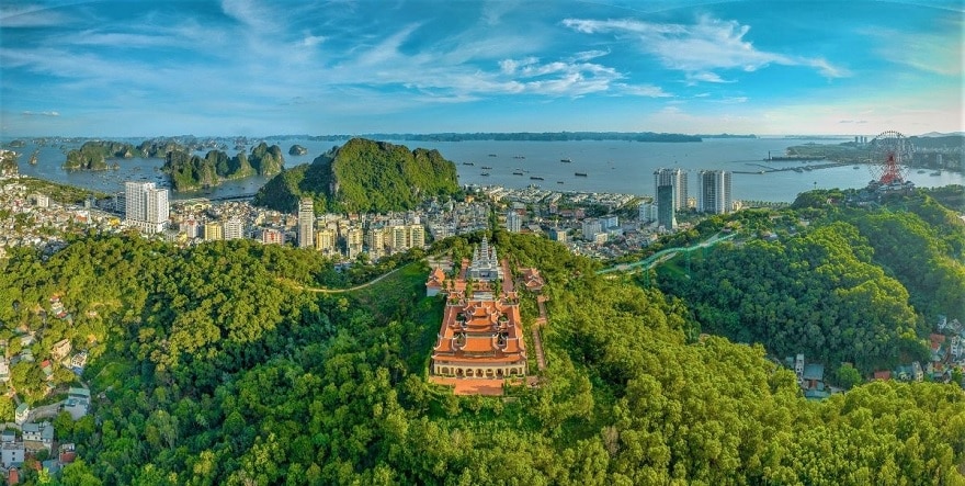 Chùa Bảo Hải Linh Thông Tự 11 Góc view hướng Vịnh Hạ Long