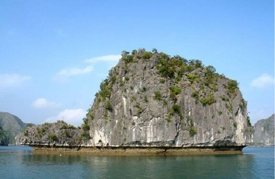 Hòn Rùa Cát Bà 1 Hòn Rùa