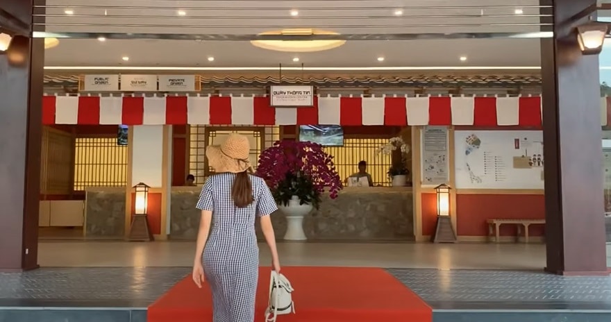 Khu tư vấn thông tin Yoko Onsen Quang Hanh