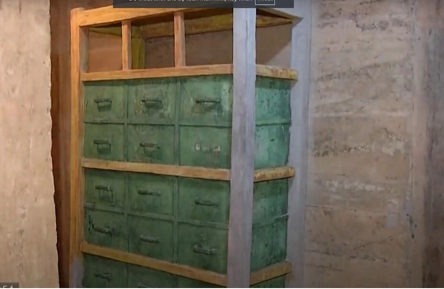 Hang Quân Y Cát Bà: Bệnh viện dã chiến bí mật trong lòng hang 15 Kho-thuốc