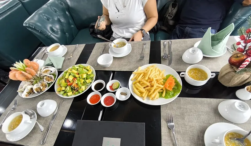 Ẩm thức của Pamela với Buffet tự chọn