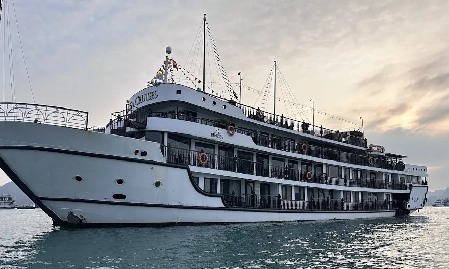 Du thuyền Alisa Premier 1 Du thuyền Alisa Premier