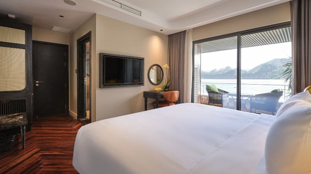 Elite Junior Premium