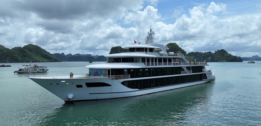 Du thuyền Sea Octopus Hạ Long