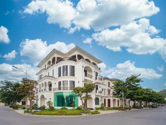 Vds Beverly Hilltt04 22 04