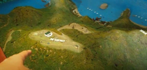 Sa bàn phân khu tại pháo đài thần công