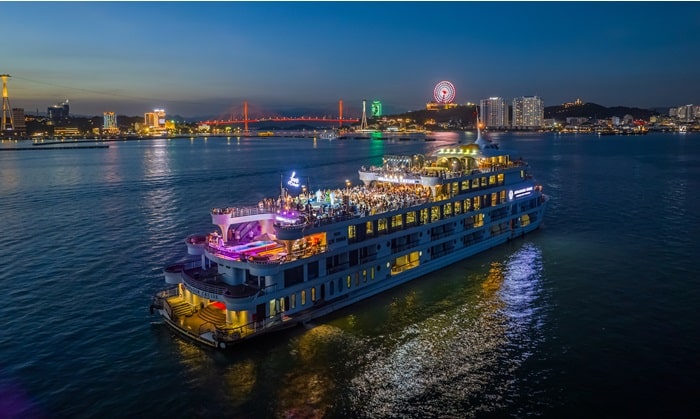 Du thuyền Ambassdor Cruise II ăn tối 1 AMBASSADOR DINNER