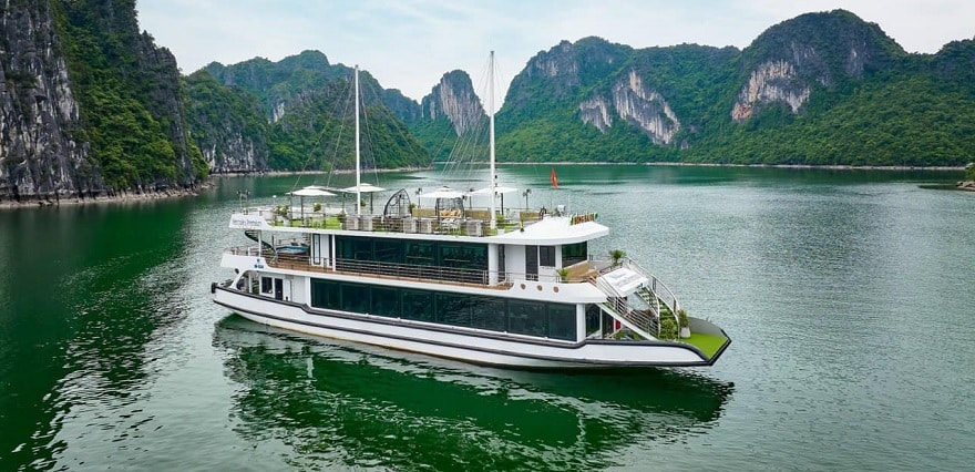 du thuyền Hercules Cruise