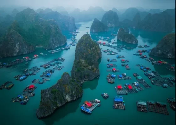 Khung cảnh làng chài Cái Bèo khi nhìn từ trên cao xuống